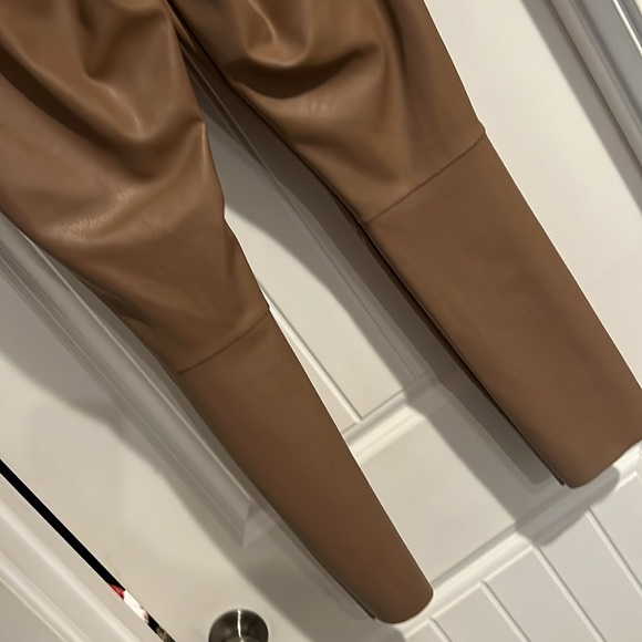 H&M vegan leather pants size 10 - Picture 3 of 7